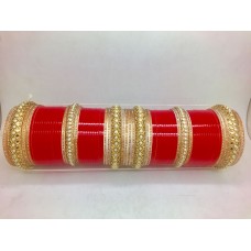 Sleek and best chuda design in red